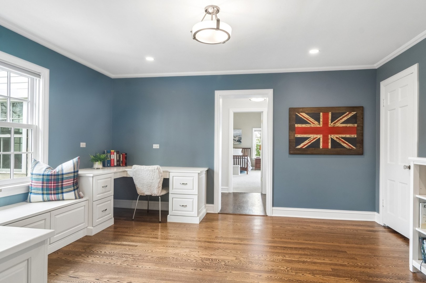 Arlington Heights, IL 60005