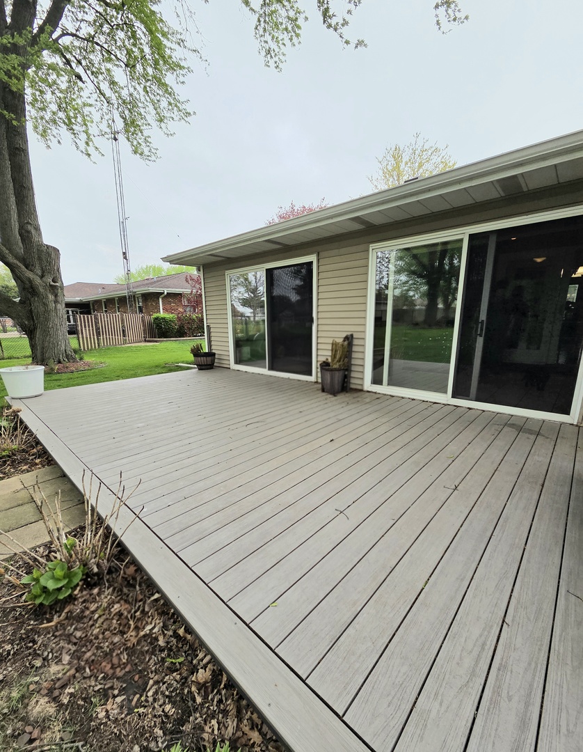 20715 Thomas Drive, Lockport, IL 60441