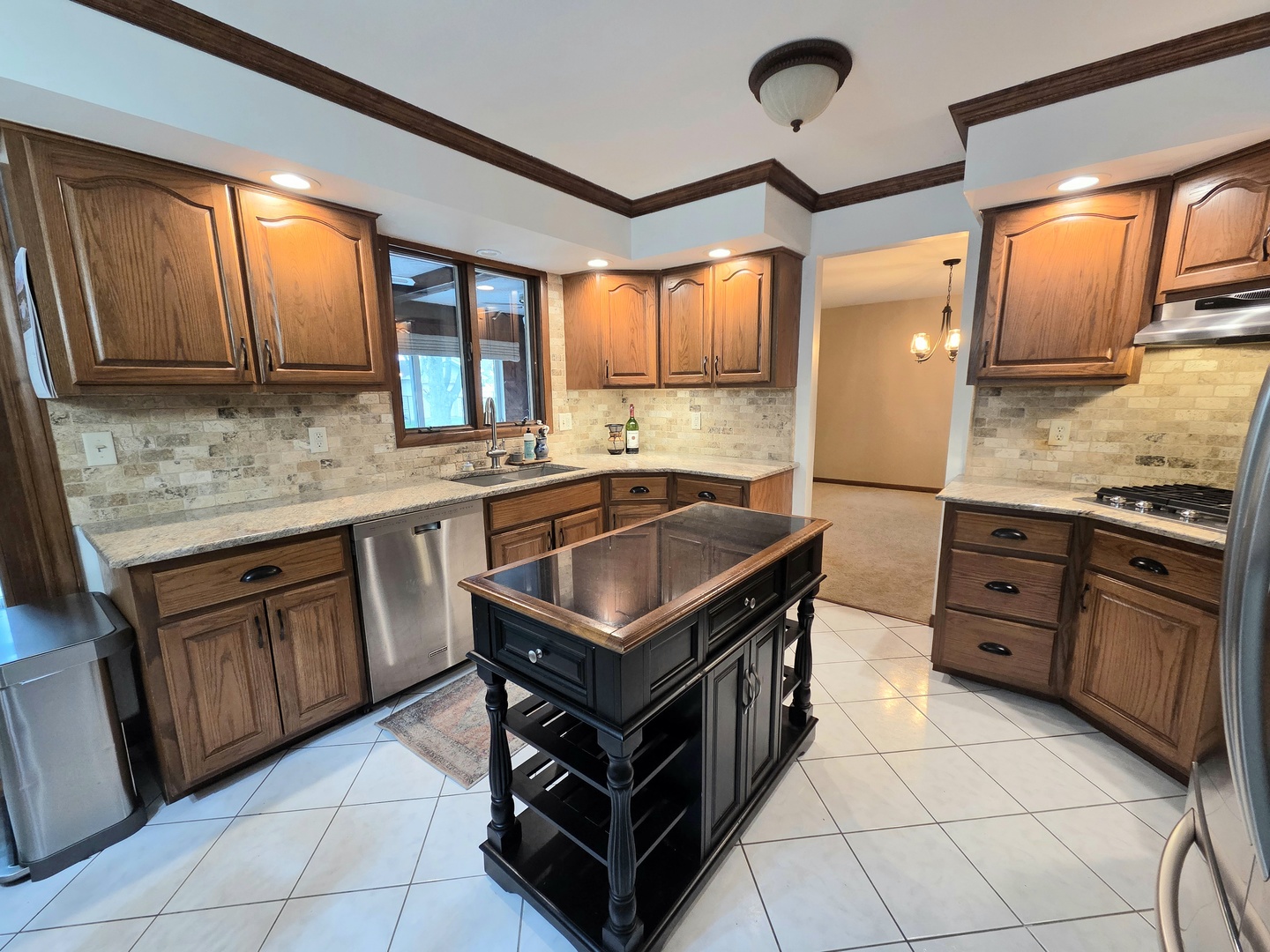 20715 Thomas Drive, Lockport, IL 60441