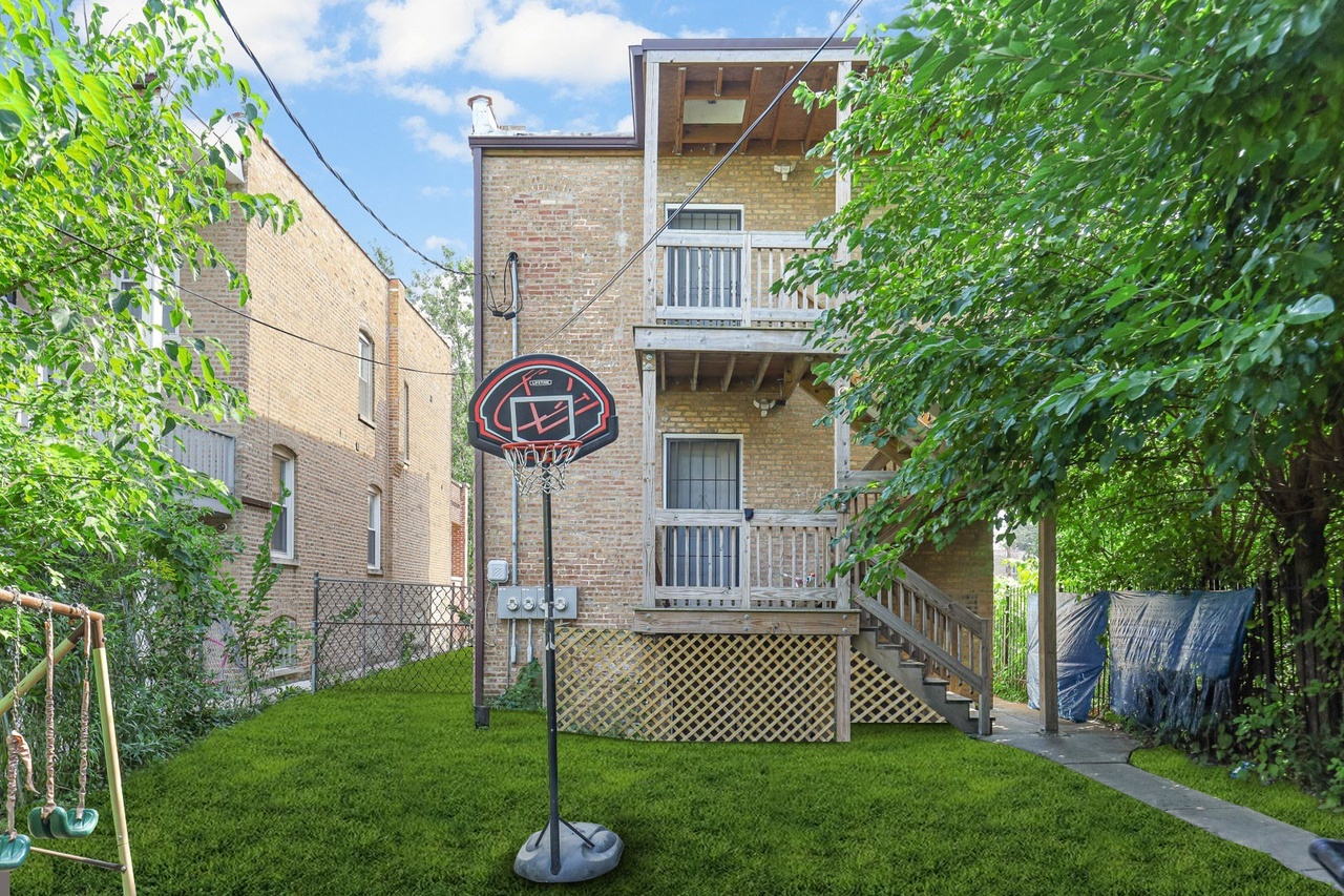 3622 W Franklin Boulevard #1, Chicago, IL 60624