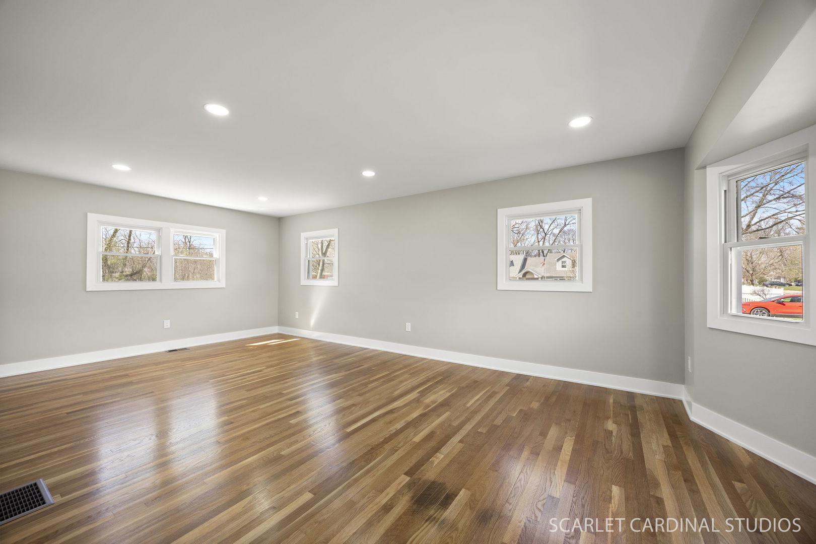 1300 S Wayside Drive, Villa Park, IL 60181