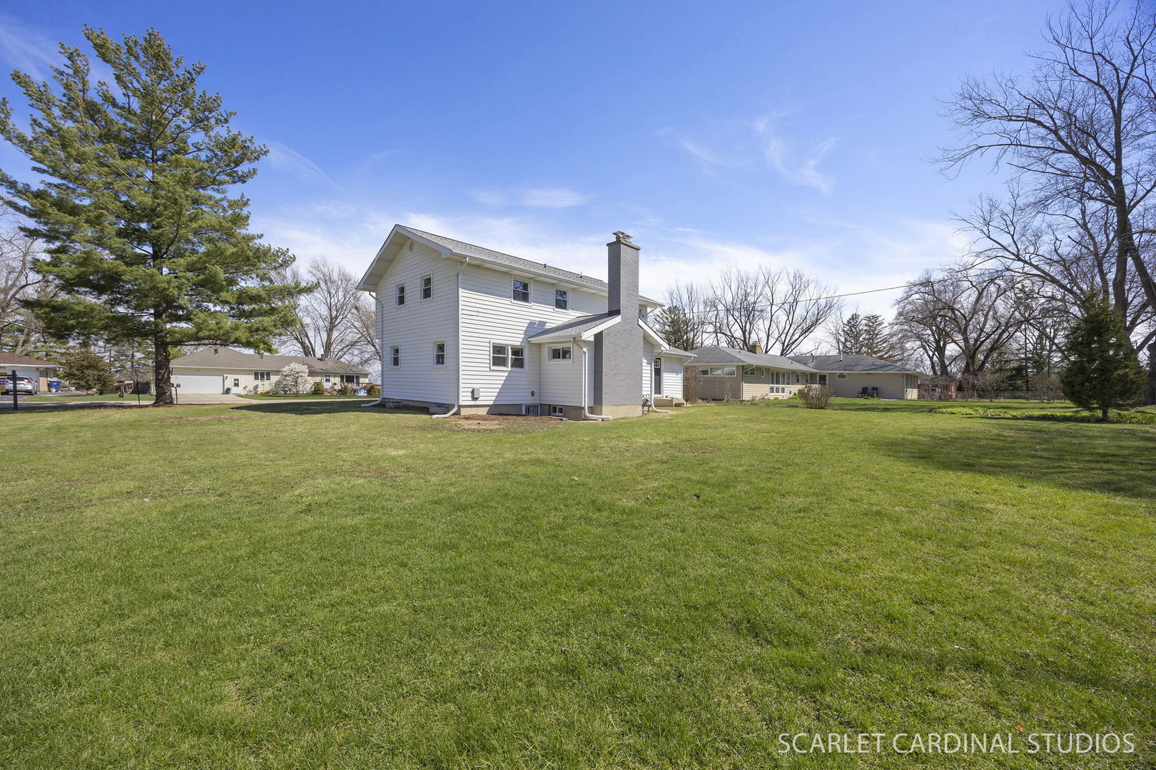 1300 S Wayside Drive, Villa Park, IL 60181