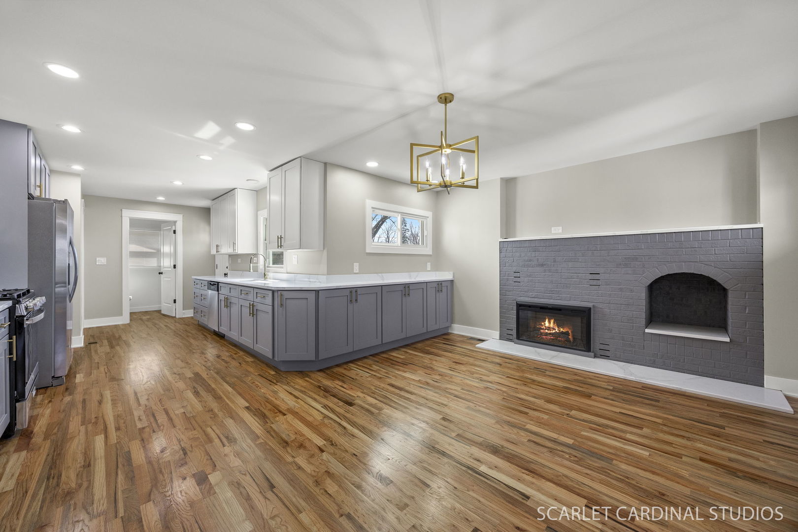 1300 S Wayside Drive, Villa Park, IL 60181