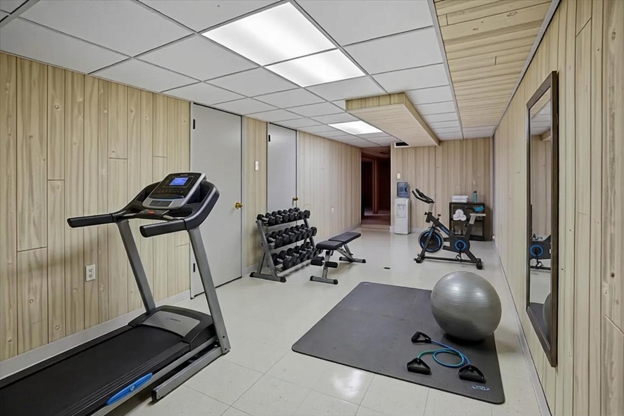 Mount Prospect, IL 60056