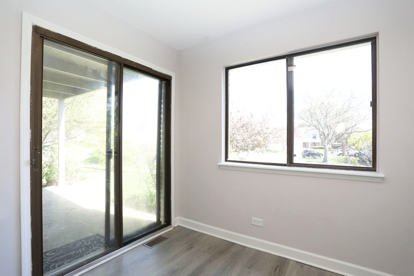 Schaumburg, IL 60193