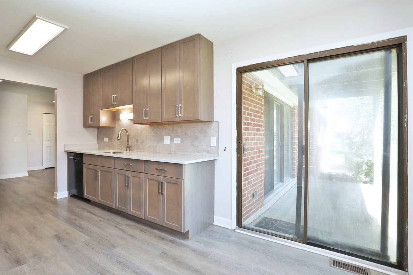 Schaumburg, IL 60193