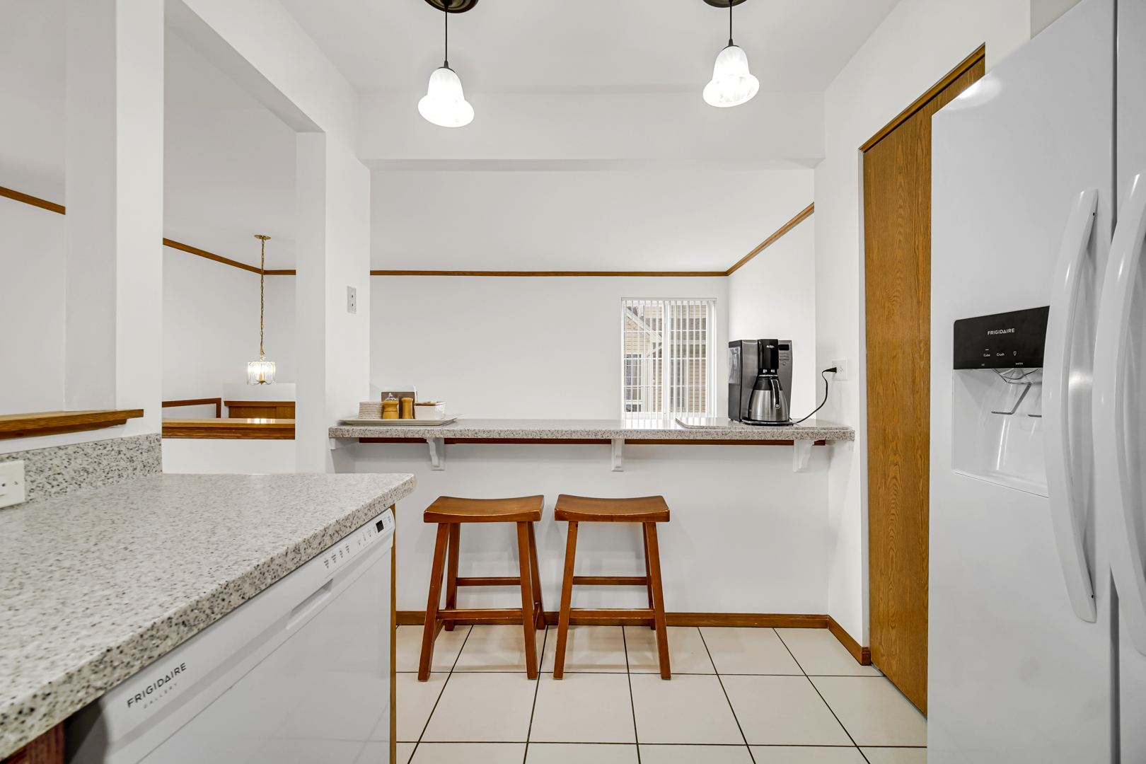 1621 Liberty Street, Hanover Park, IL 60133