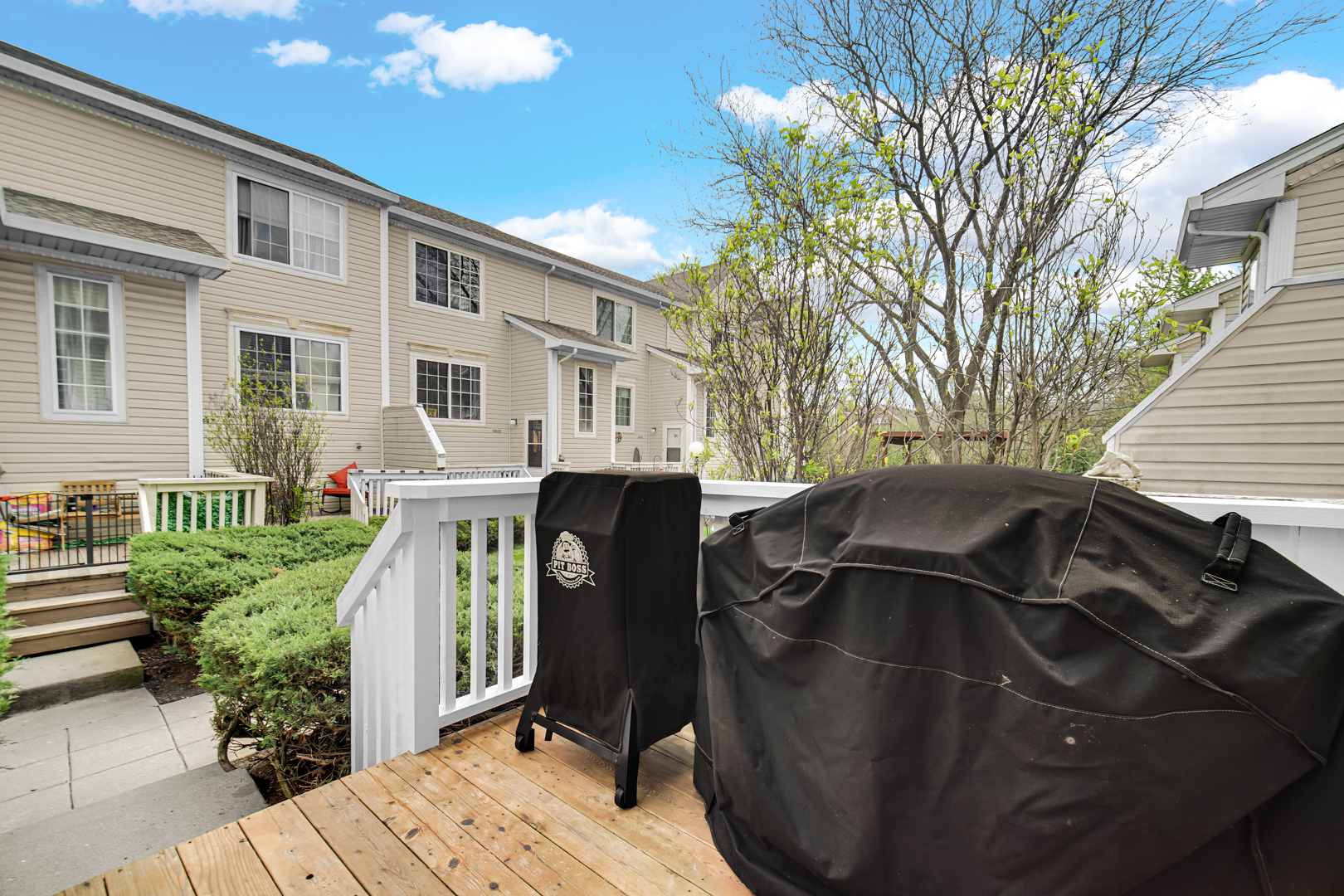 1621 Liberty Street, Hanover Park, IL 60133