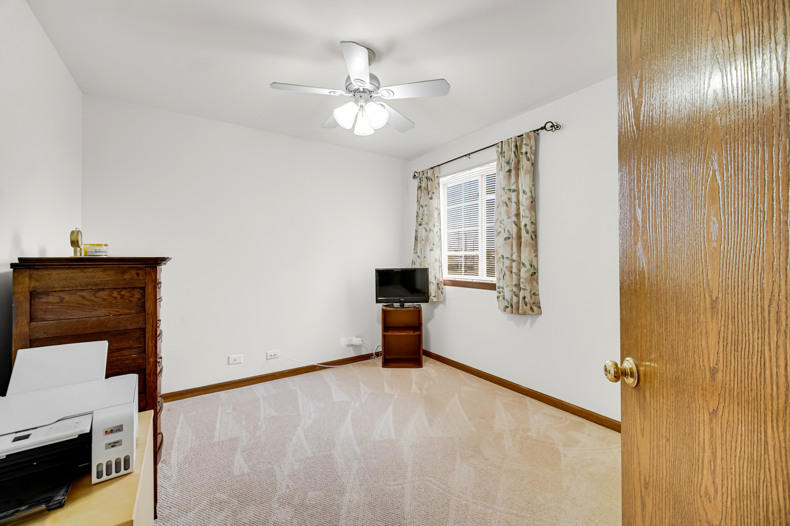 1621 Liberty Street, Hanover Park, IL 60133