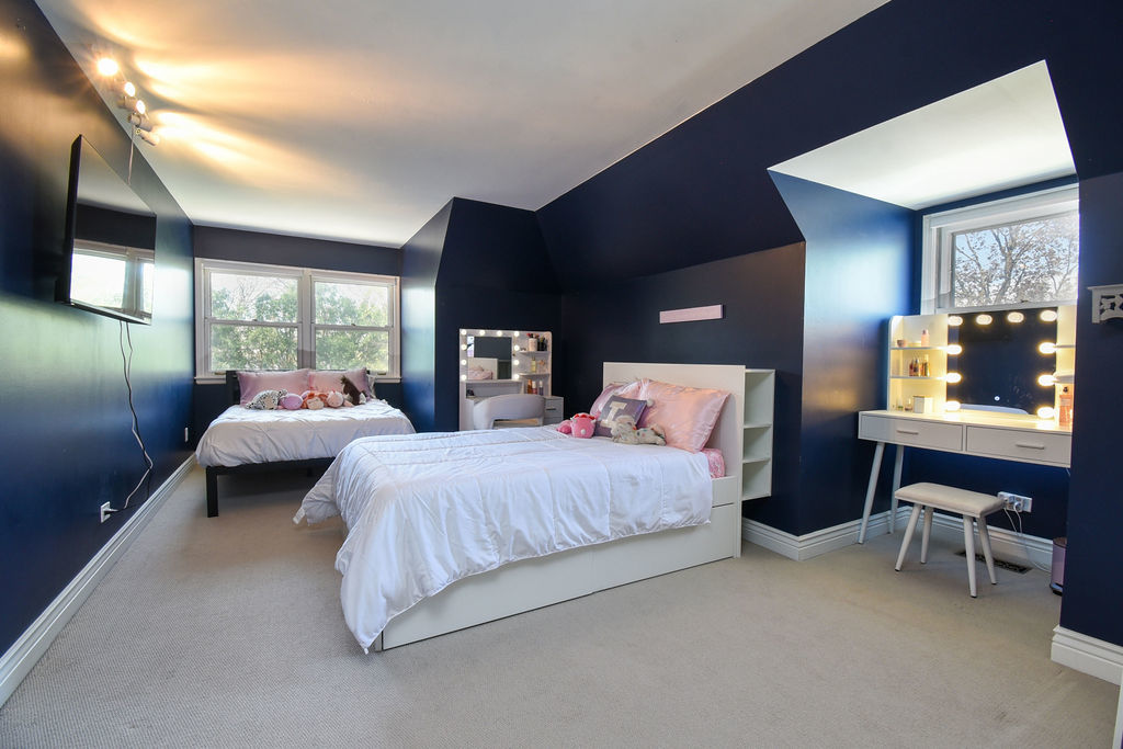 Western Springs, IL 60558