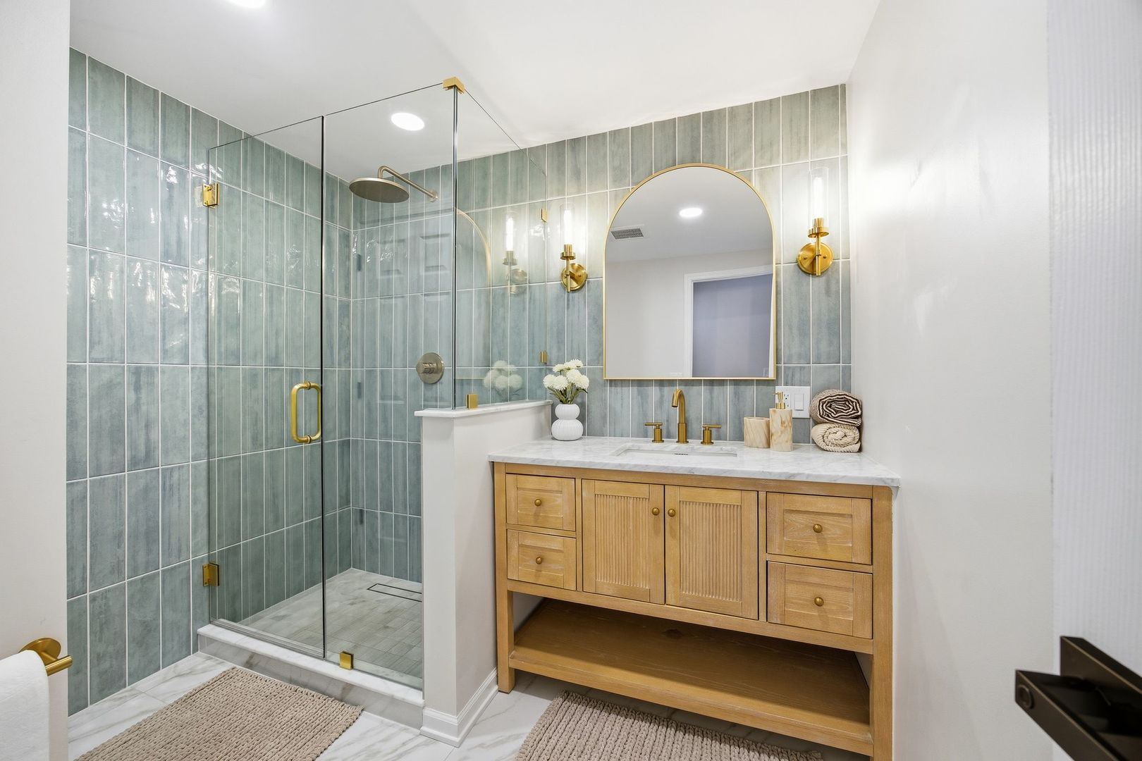 76 Whittington Course, St. Charles, IL 60174