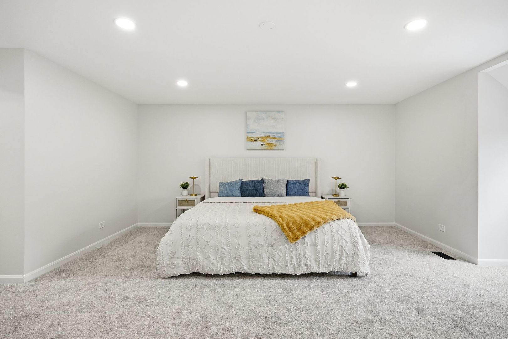 76 Whittington Course, St. Charles, IL 60174