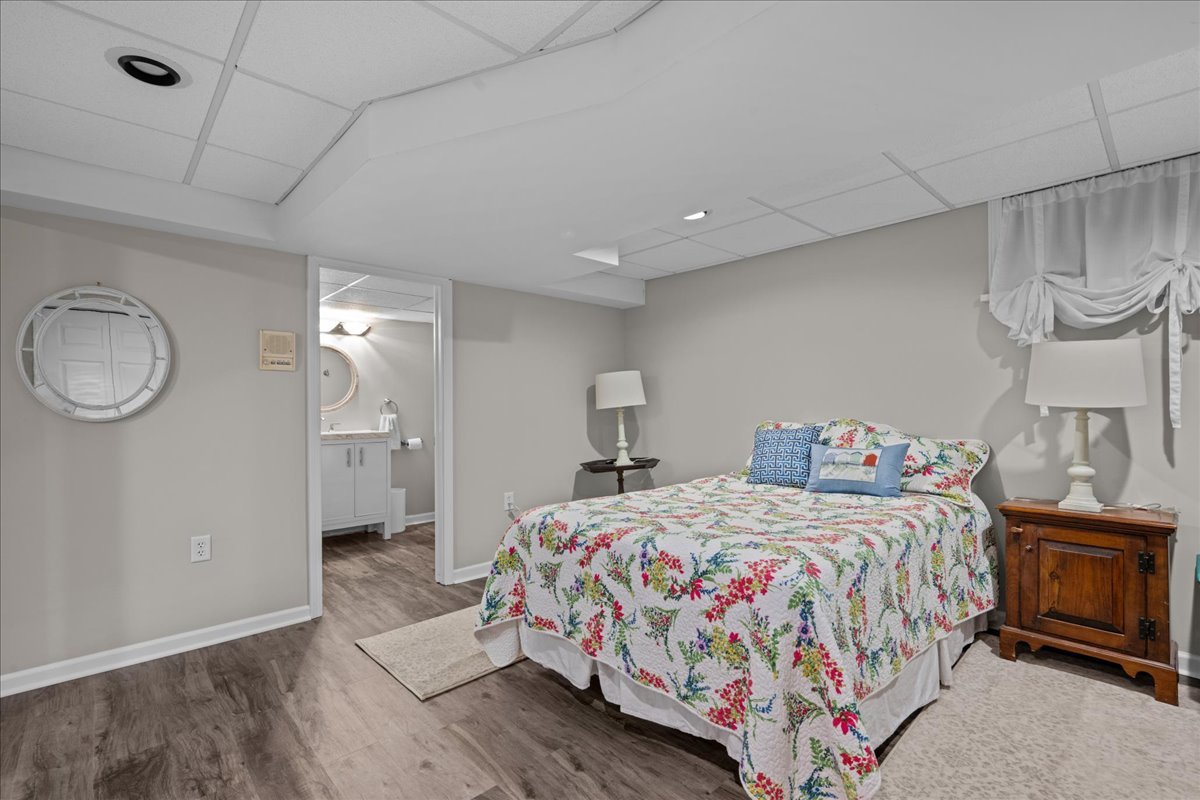 1221 N Loomis Street, Naperville, IL 60563