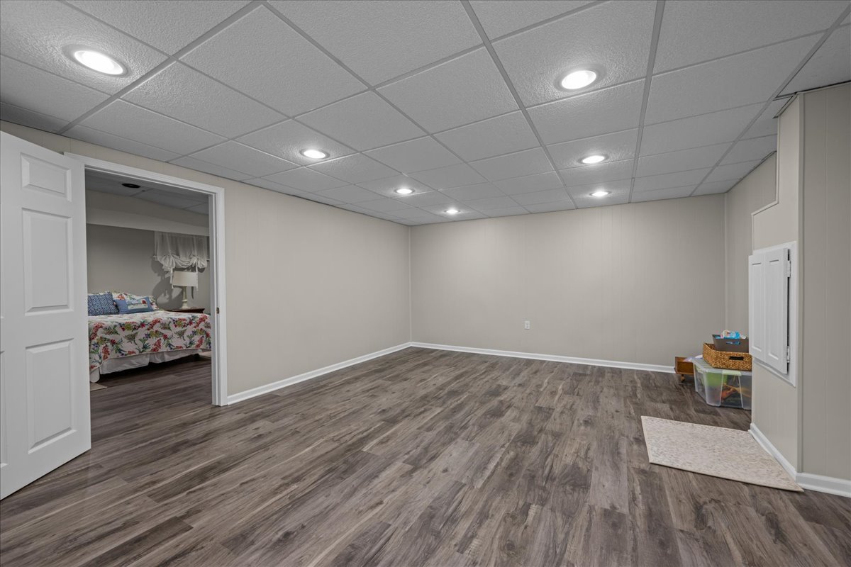 1221 N Loomis Street, Naperville, IL 60563