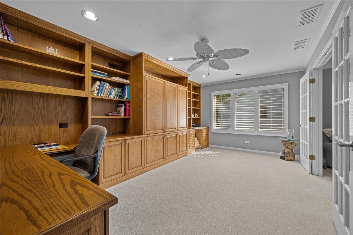 1221 N Loomis Street, Naperville, IL 60563