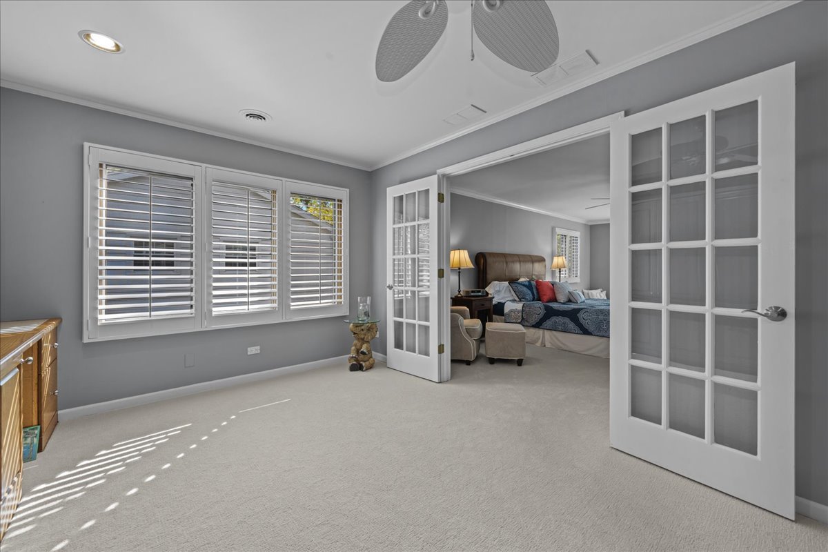 1221 N Loomis Street, Naperville, IL 60563