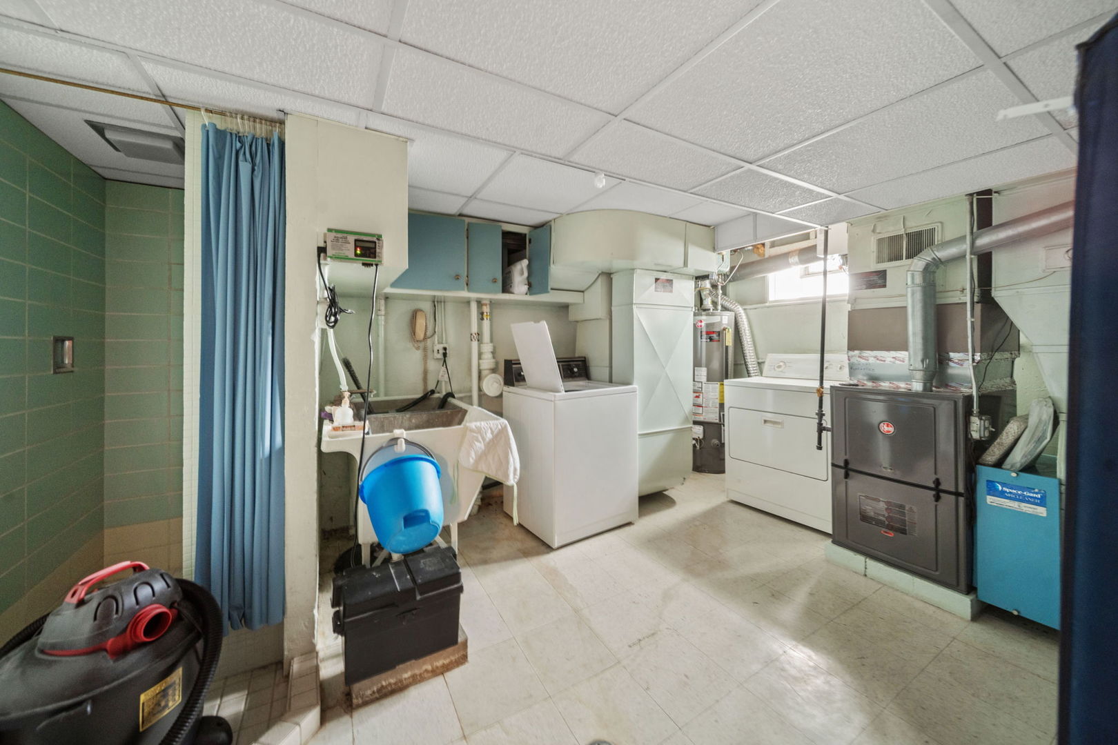 10823 S 71st Court, Worth, IL 60482