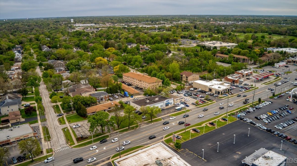 2051 Ogden Avenue, Downers Grove, IL 60515