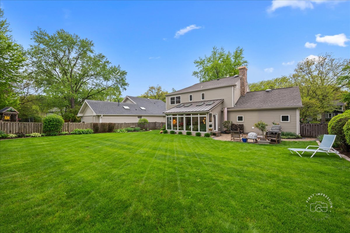924 Royal Blackheath Court, Naperville, IL 60563
