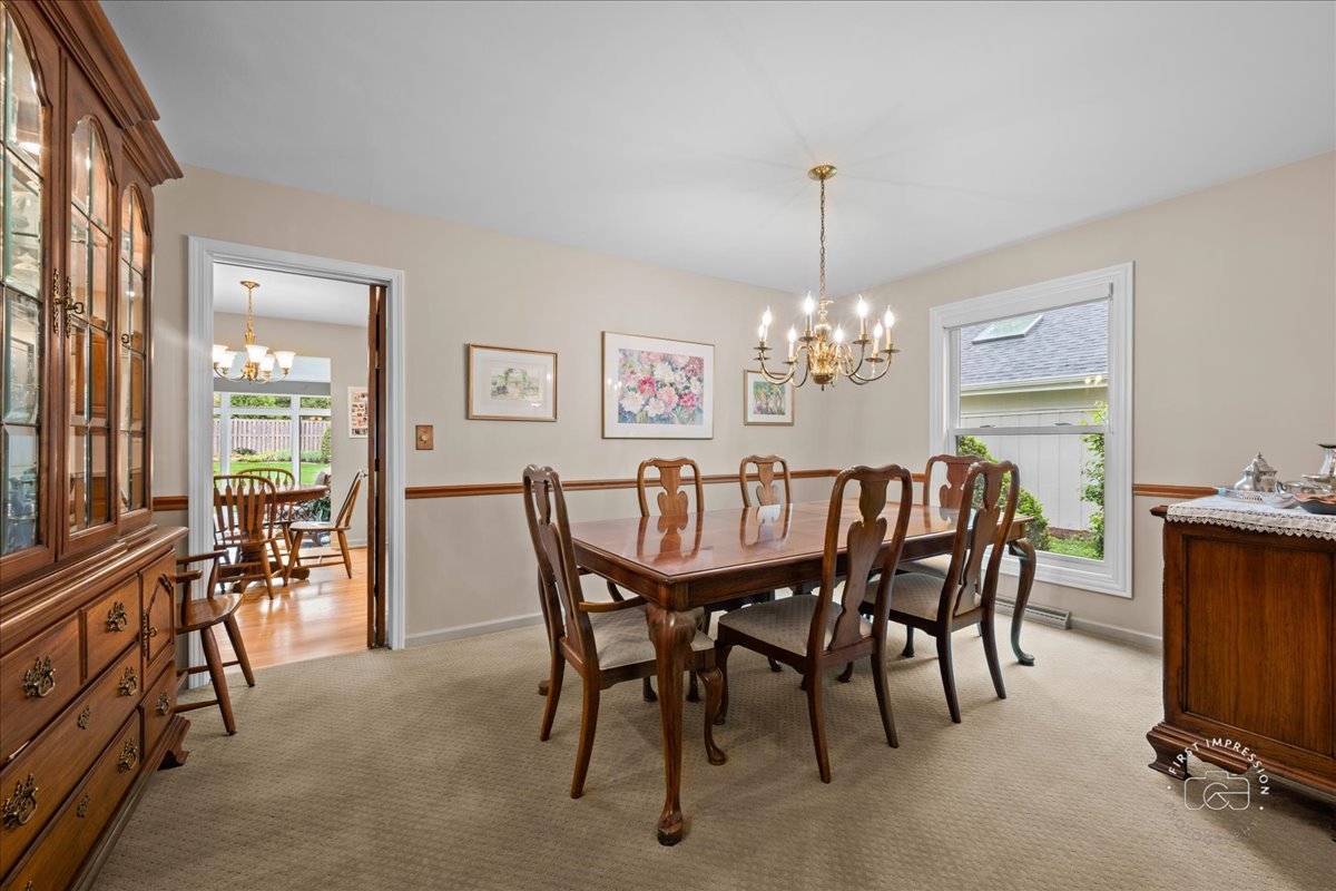 924 Royal Blackheath Court, Naperville, IL 60563