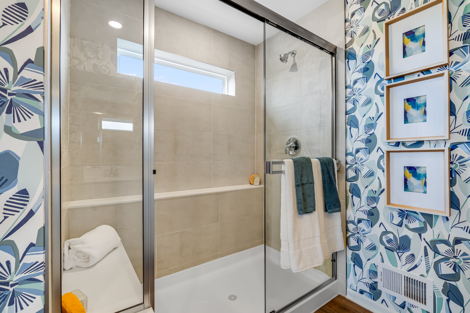 4003 Meadowridge Drive, Woodstock, IL 60098