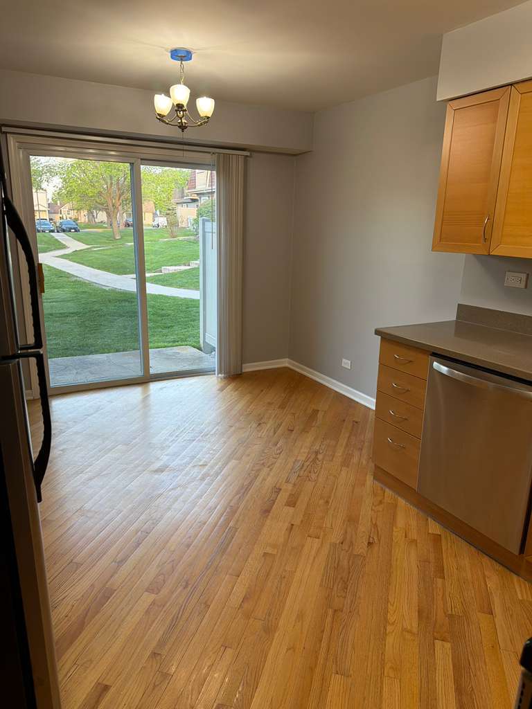 2227 Denton Court, Schaumburg, IL 60194