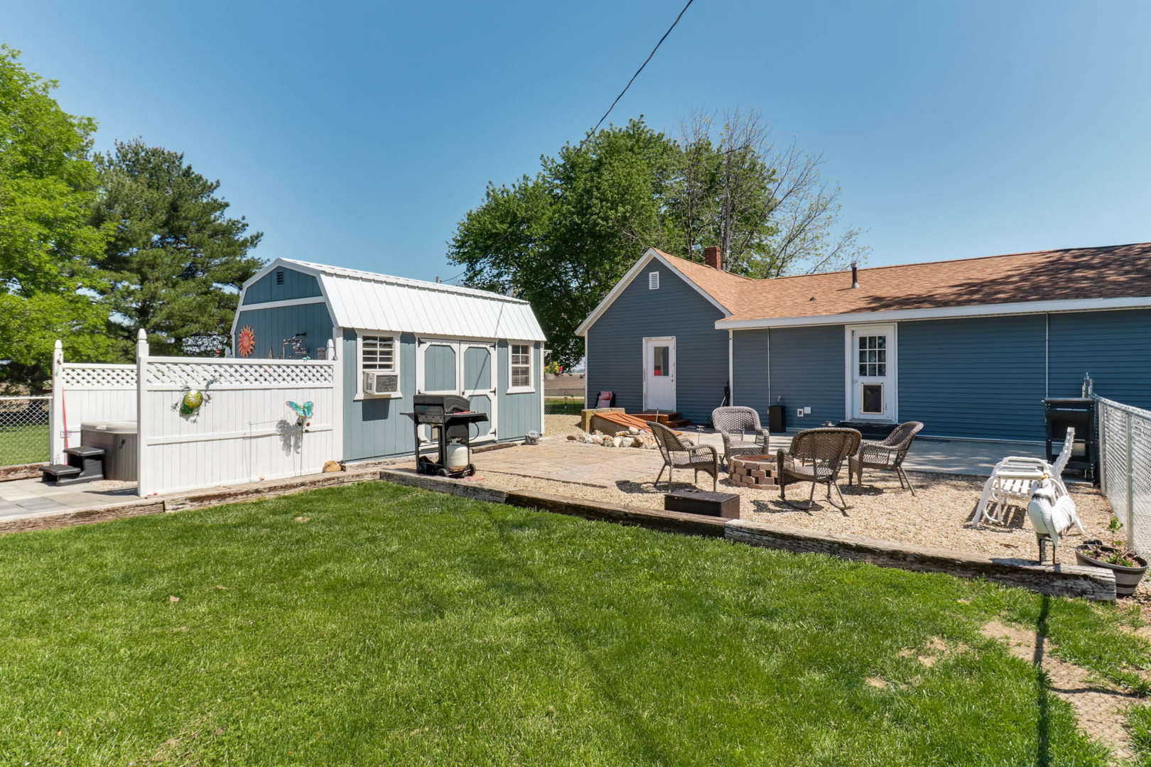 2463 Red Tail Hawk Road, Clinton, IL 61727