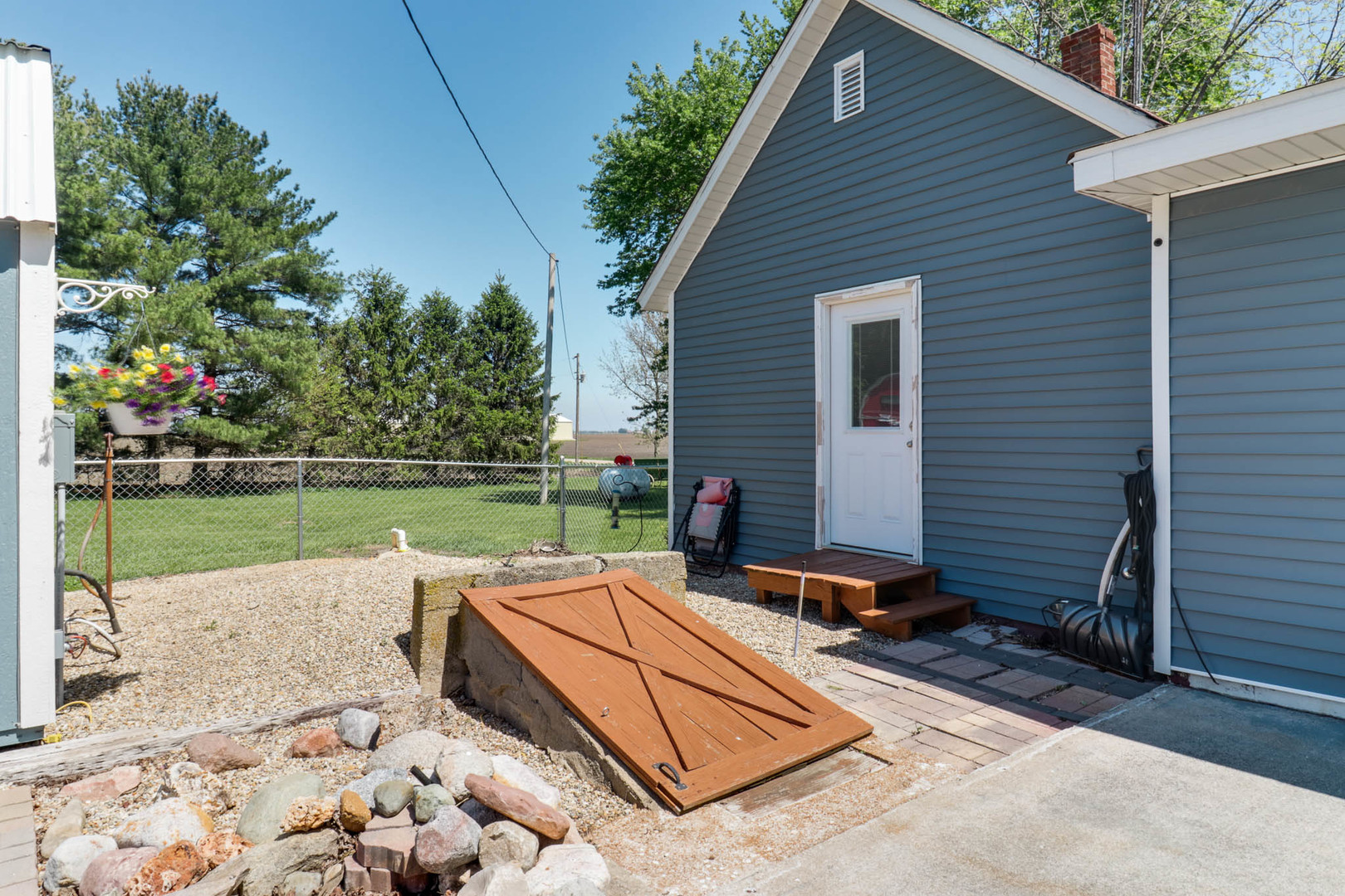 2463 Red Tail Hawk Road, Clinton, IL 61727