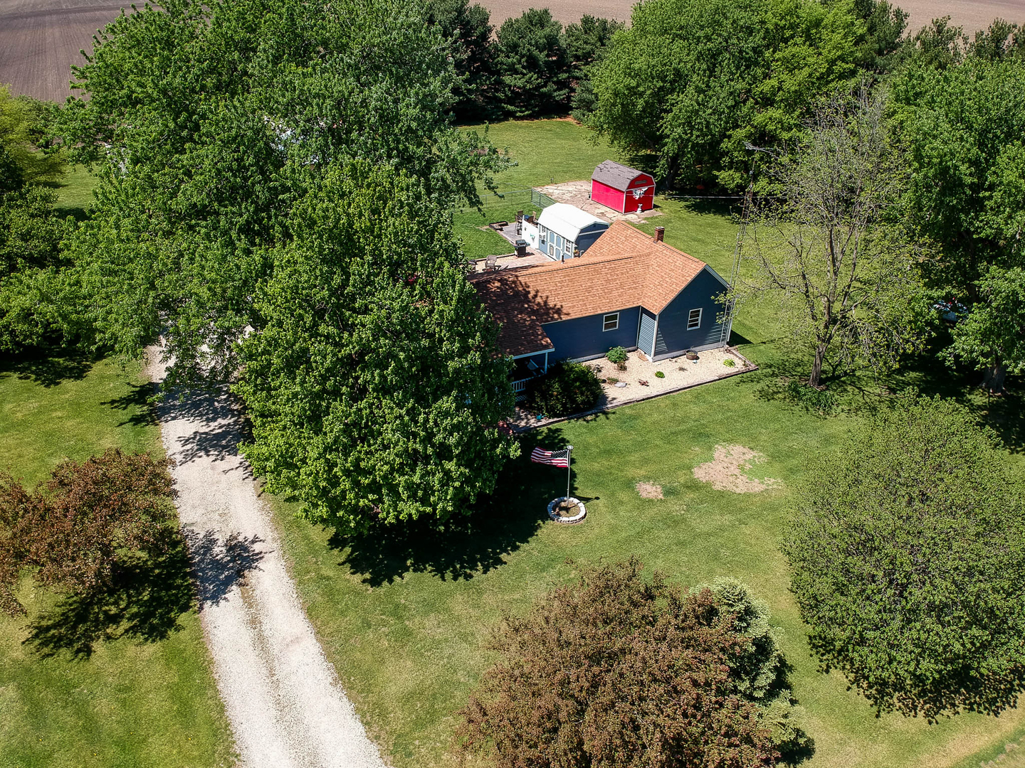 2463 Red Tail Hawk Road, Clinton, IL 61727