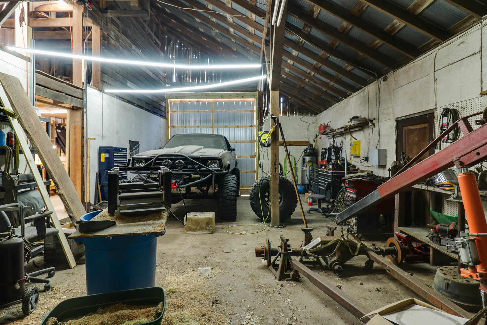 2463 Red Tail Hawk Road, Clinton, IL 61727