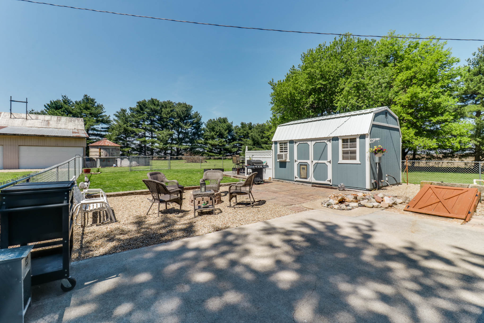 2463 Red Tail Hawk Road, Clinton, IL 61727