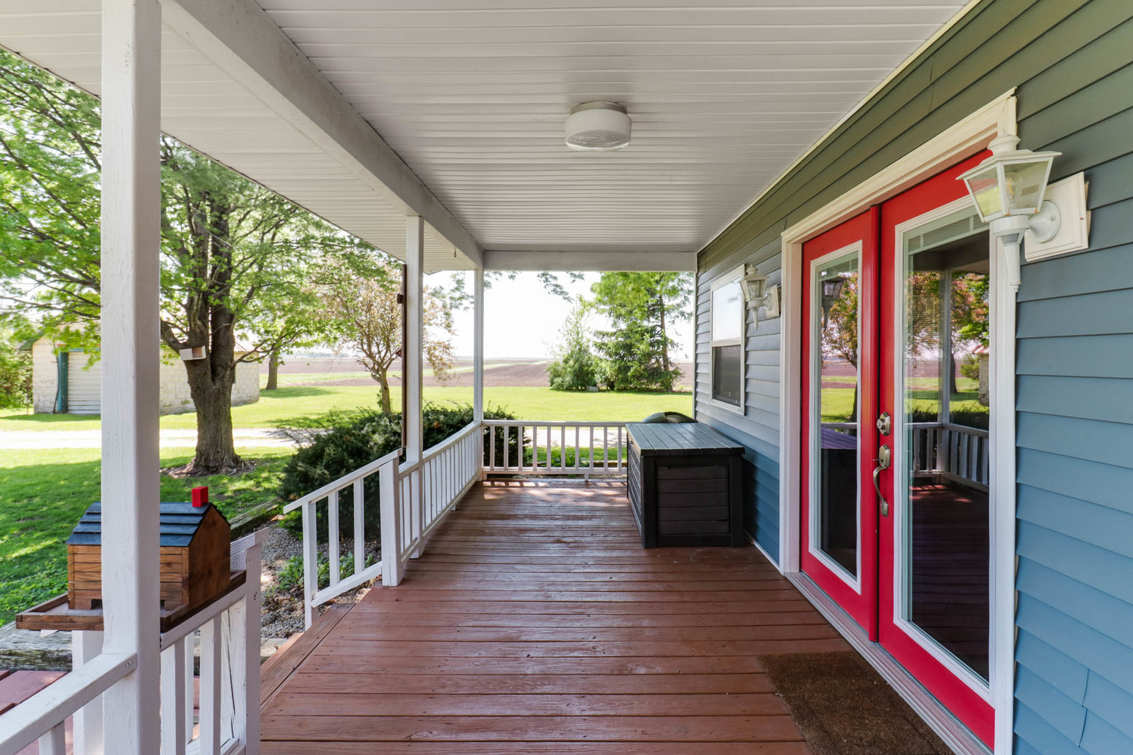 2463 Red Tail Hawk Road, Clinton, IL 61727