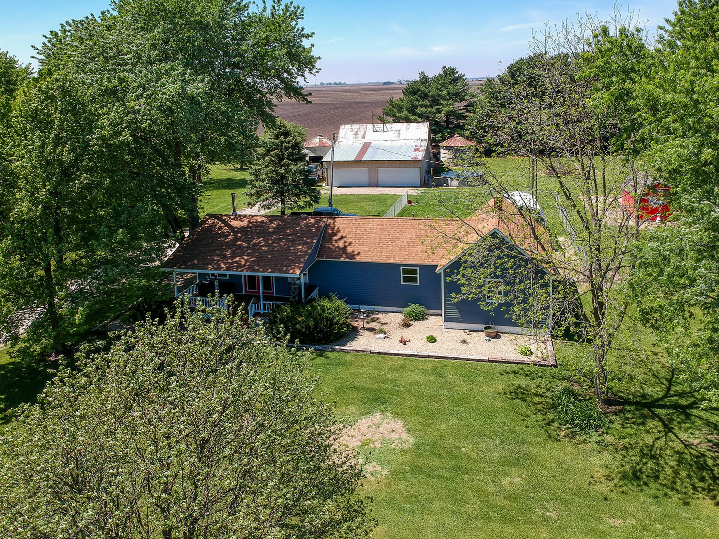 2463 Red Tail Hawk Road, Clinton, IL 61727