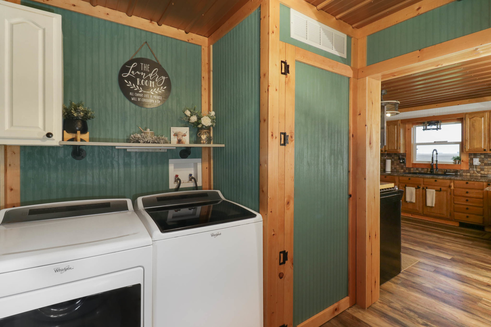 2463 Red Tail Hawk Road, Clinton, IL 61727