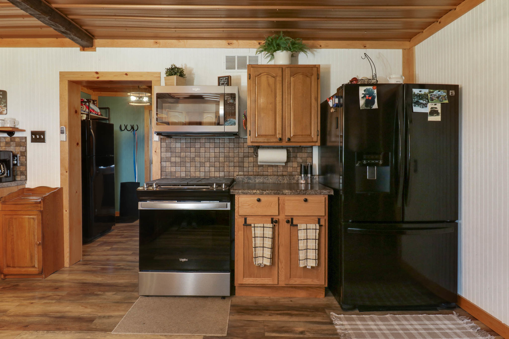 2463 Red Tail Hawk Road, Clinton, IL 61727