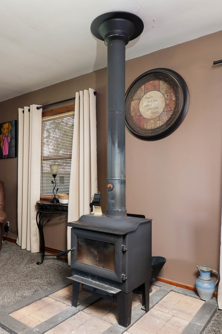 2463 Red Tail Hawk Road, Clinton, IL 61727