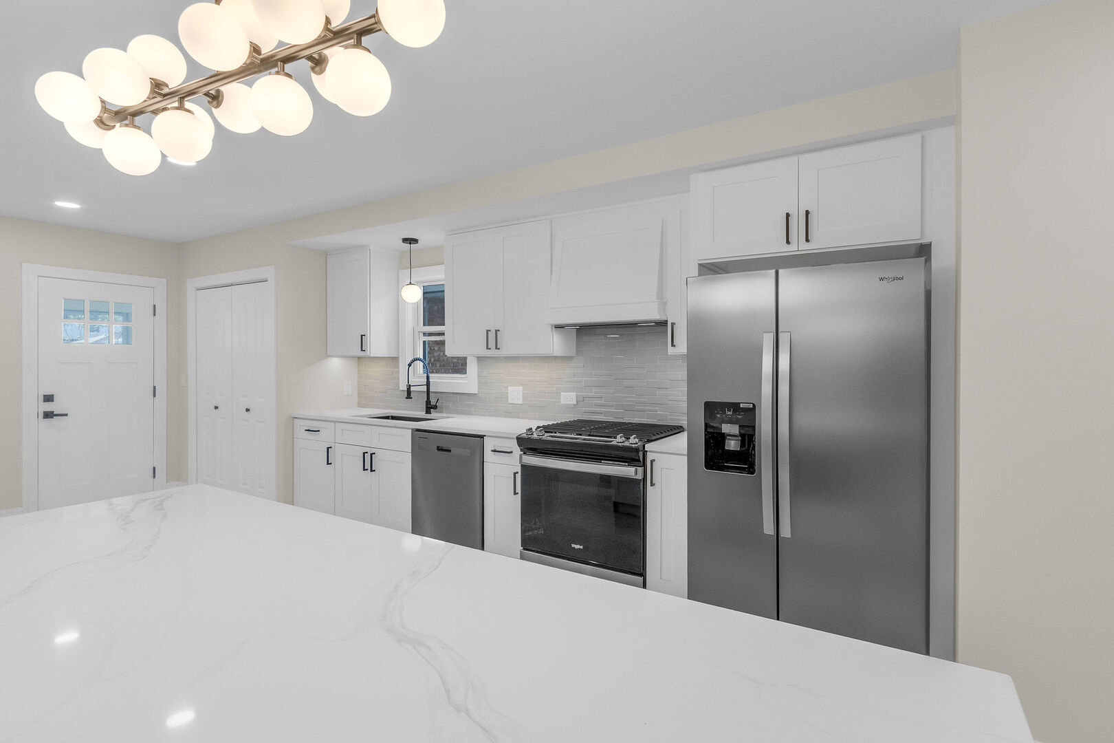 11247 S Central Park Avenue, Chicago, IL 60655