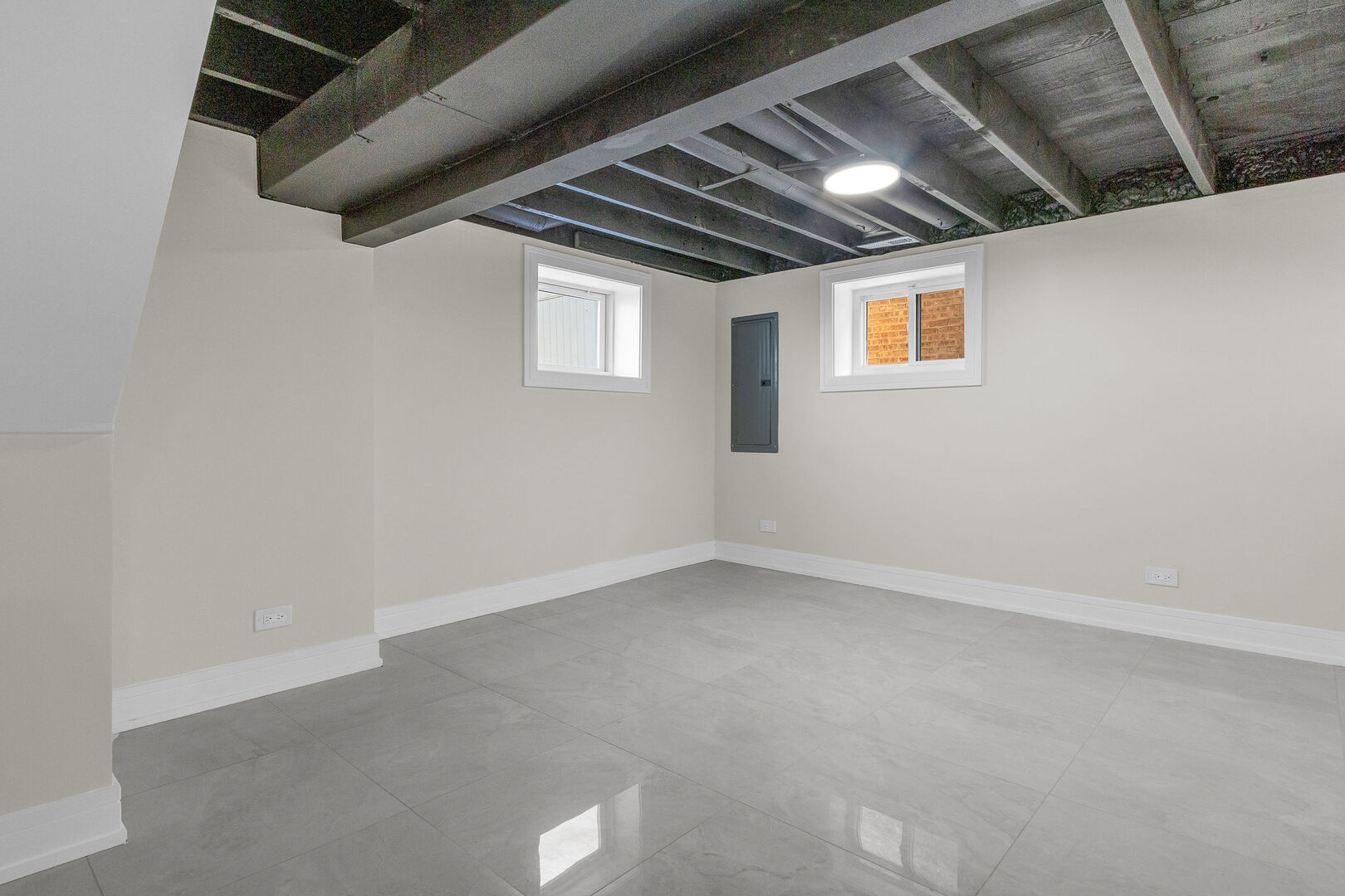 11247 S Central Park Avenue, Chicago, IL 60655