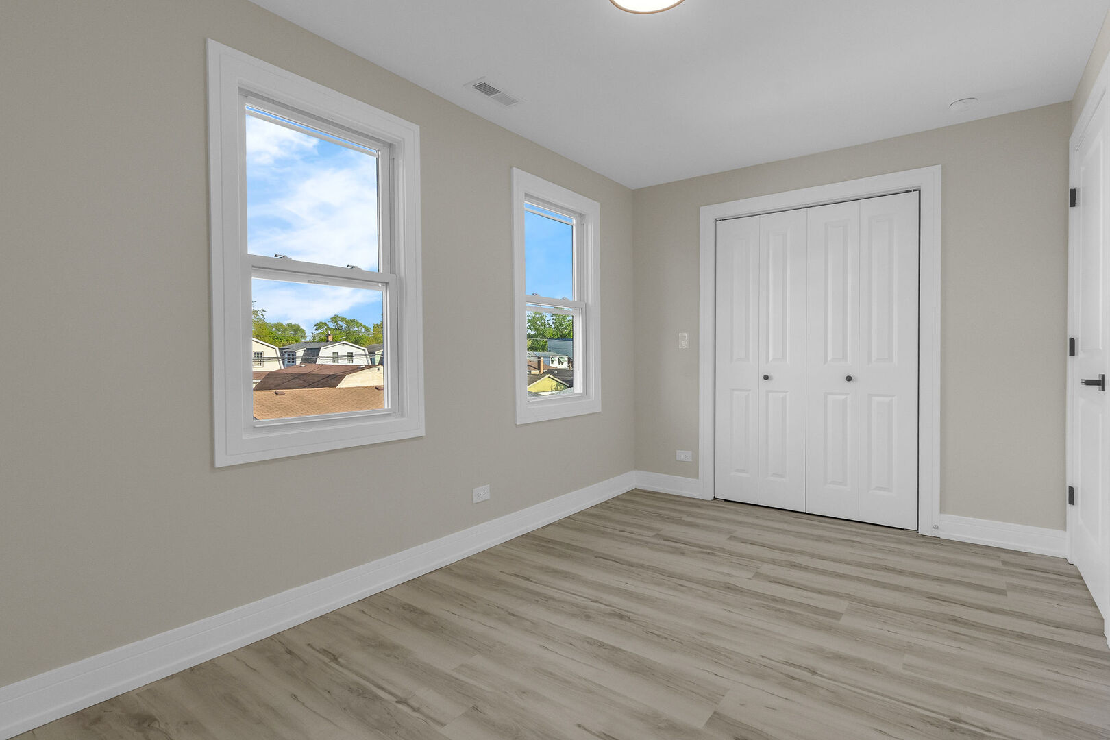 11247 S Central Park Avenue, Chicago, IL 60655