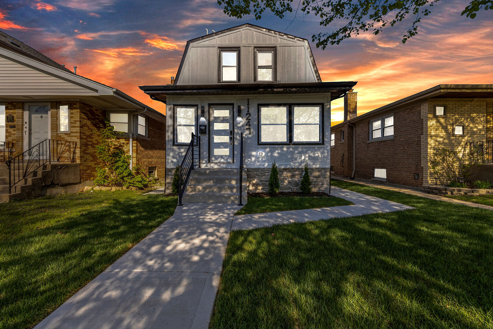 11247 S Central Park Avenue, Chicago, IL 60655