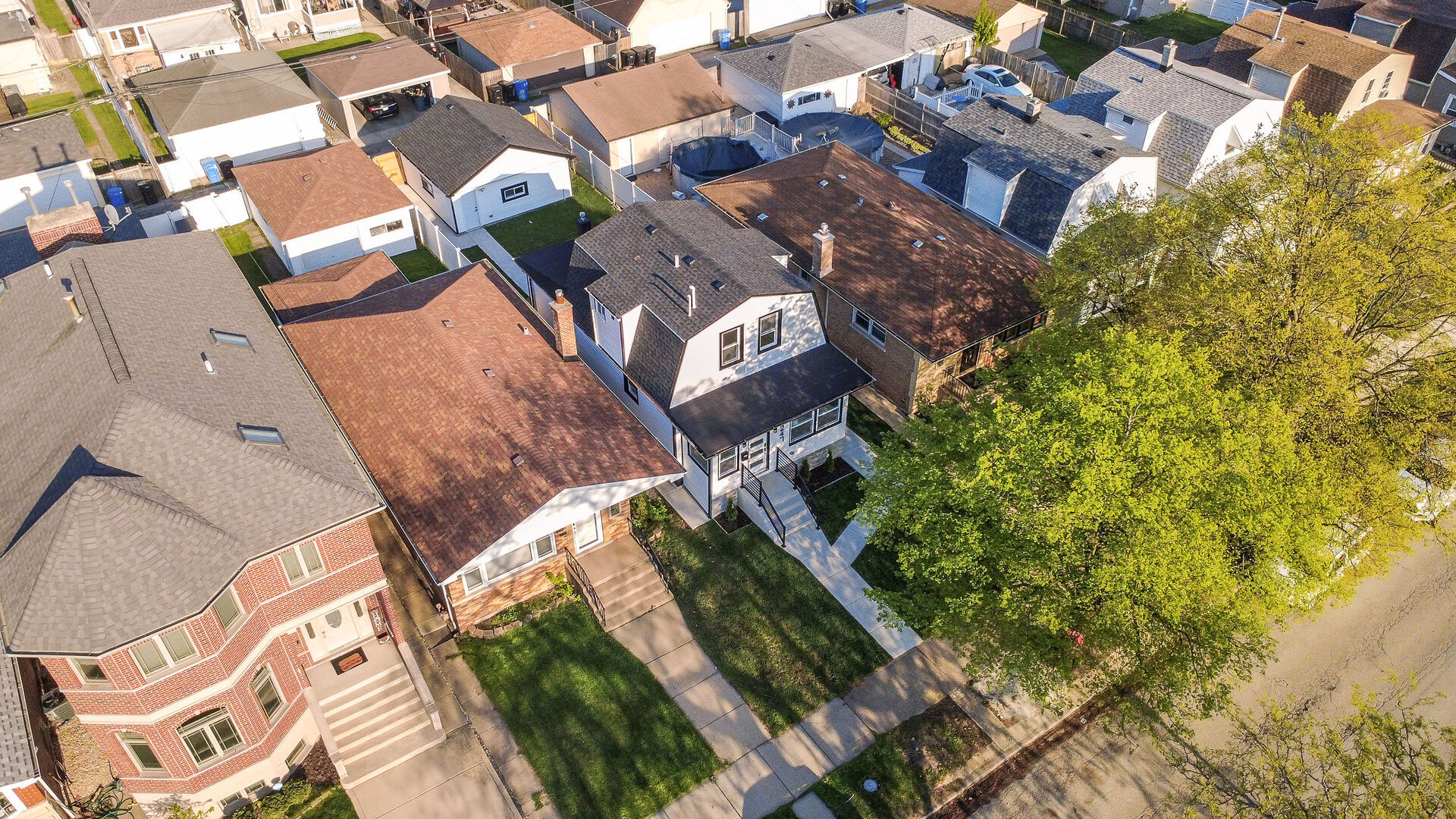 11247 S Central Park Avenue, Chicago, IL 60655