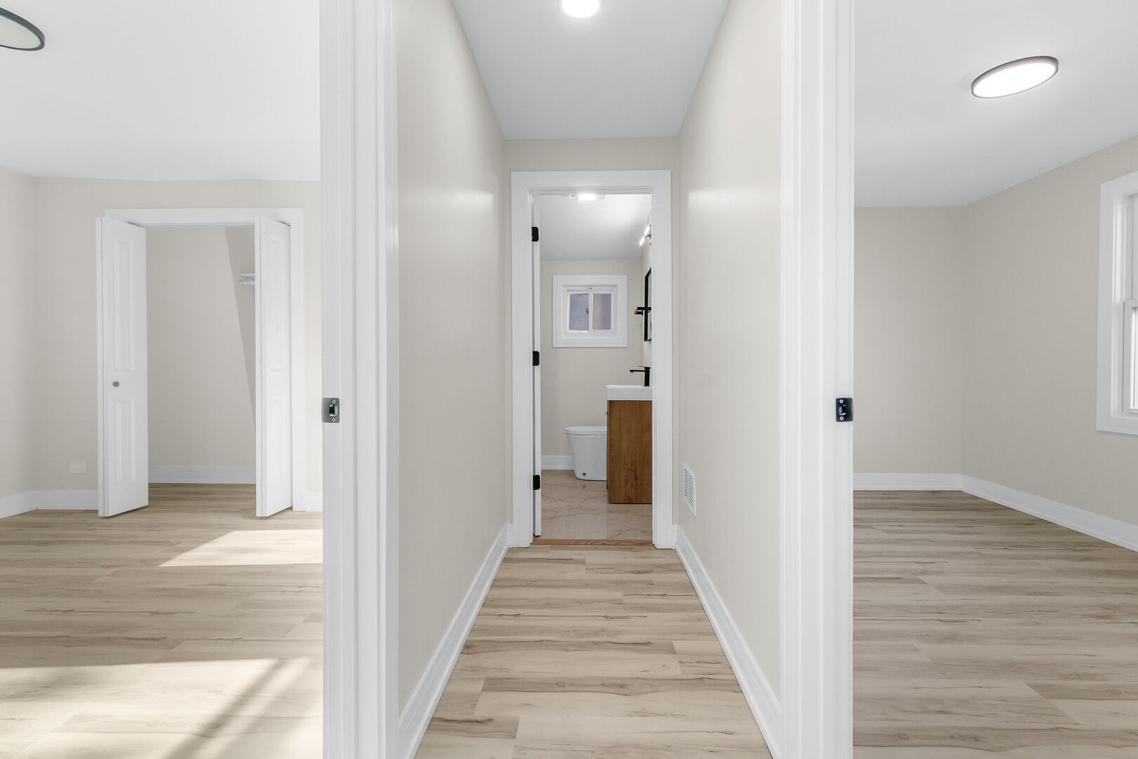 11247 S Central Park Avenue, Chicago, IL 60655