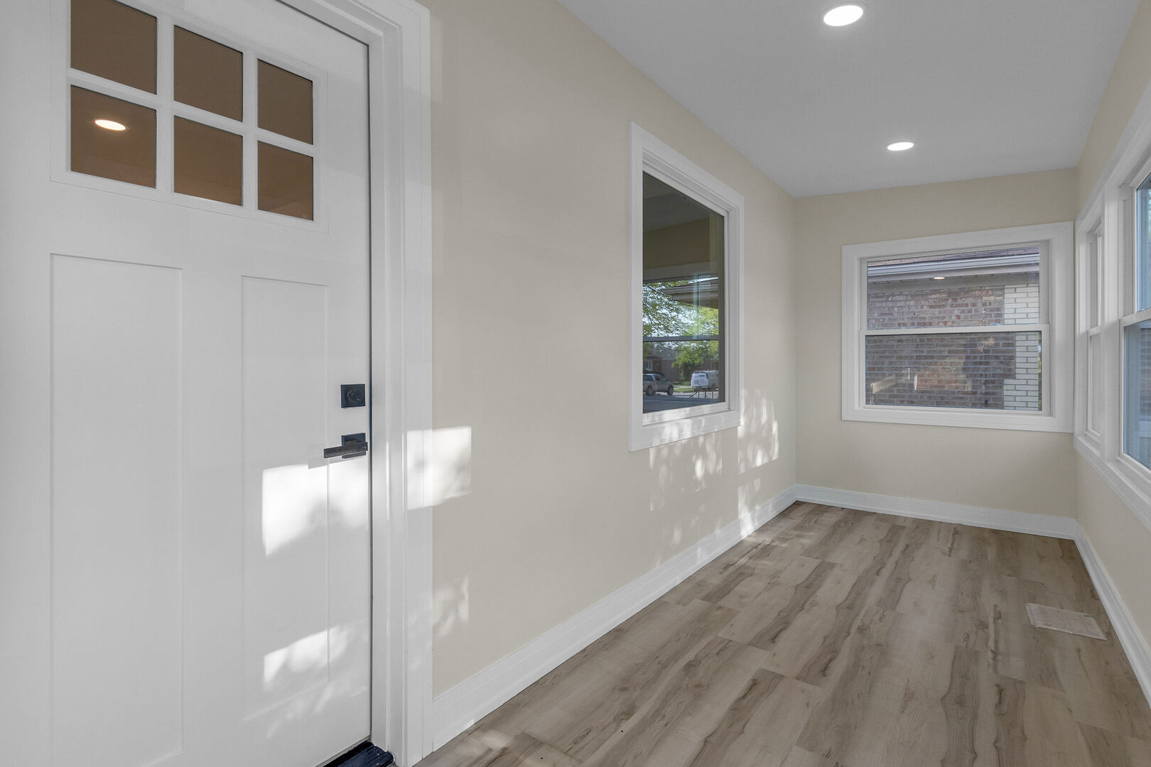 11247 S Central Park Avenue, Chicago, IL 60655