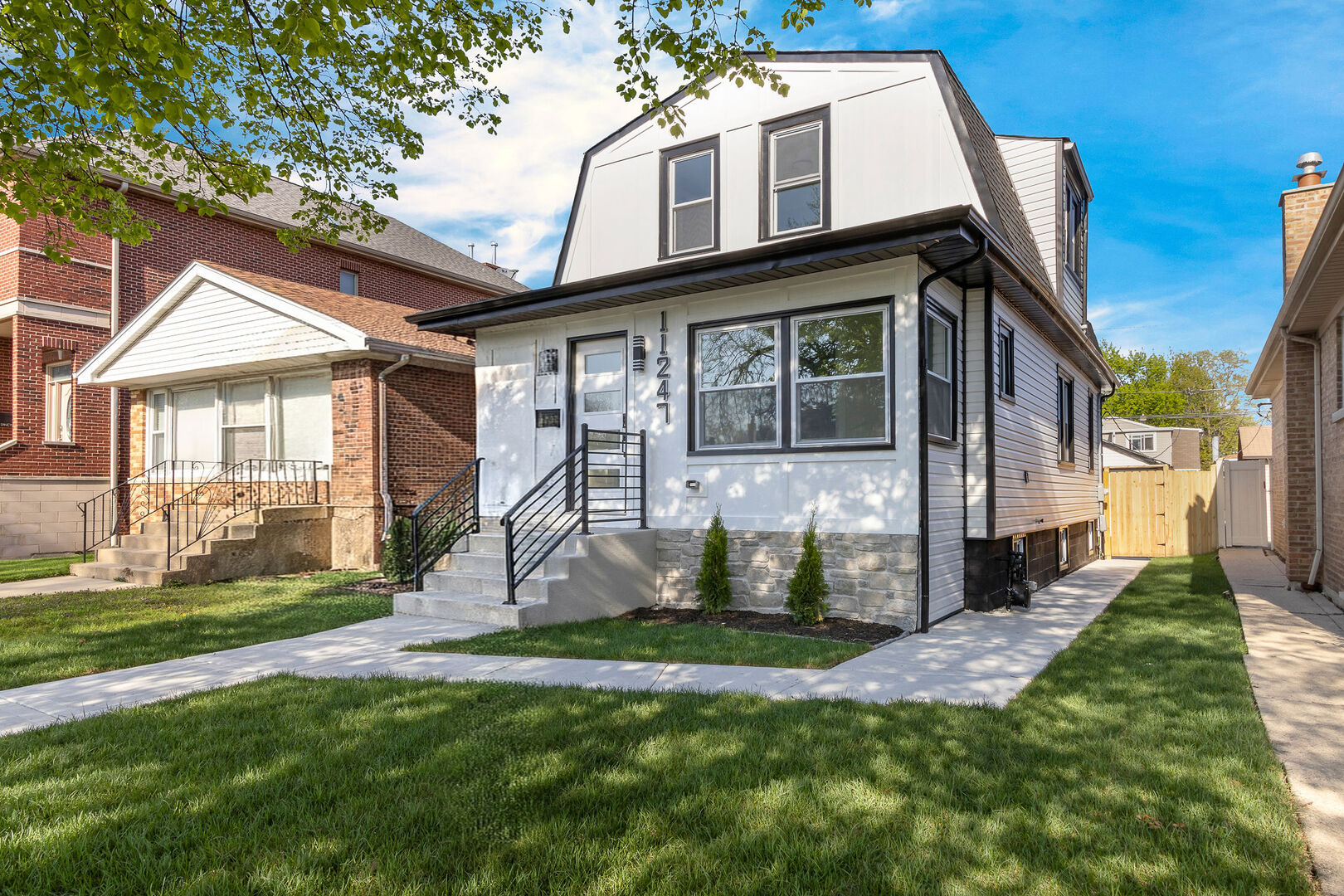 11247 S Central Park Avenue, Chicago, IL 60655