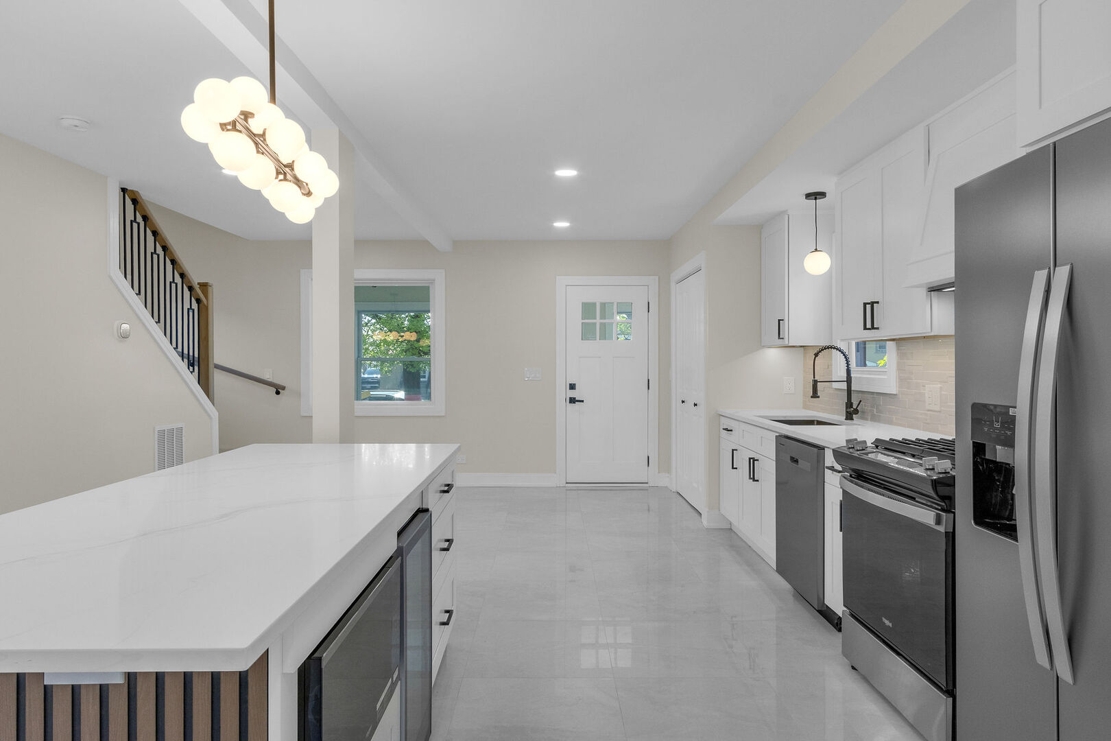 11247 S Central Park Avenue, Chicago, IL 60655