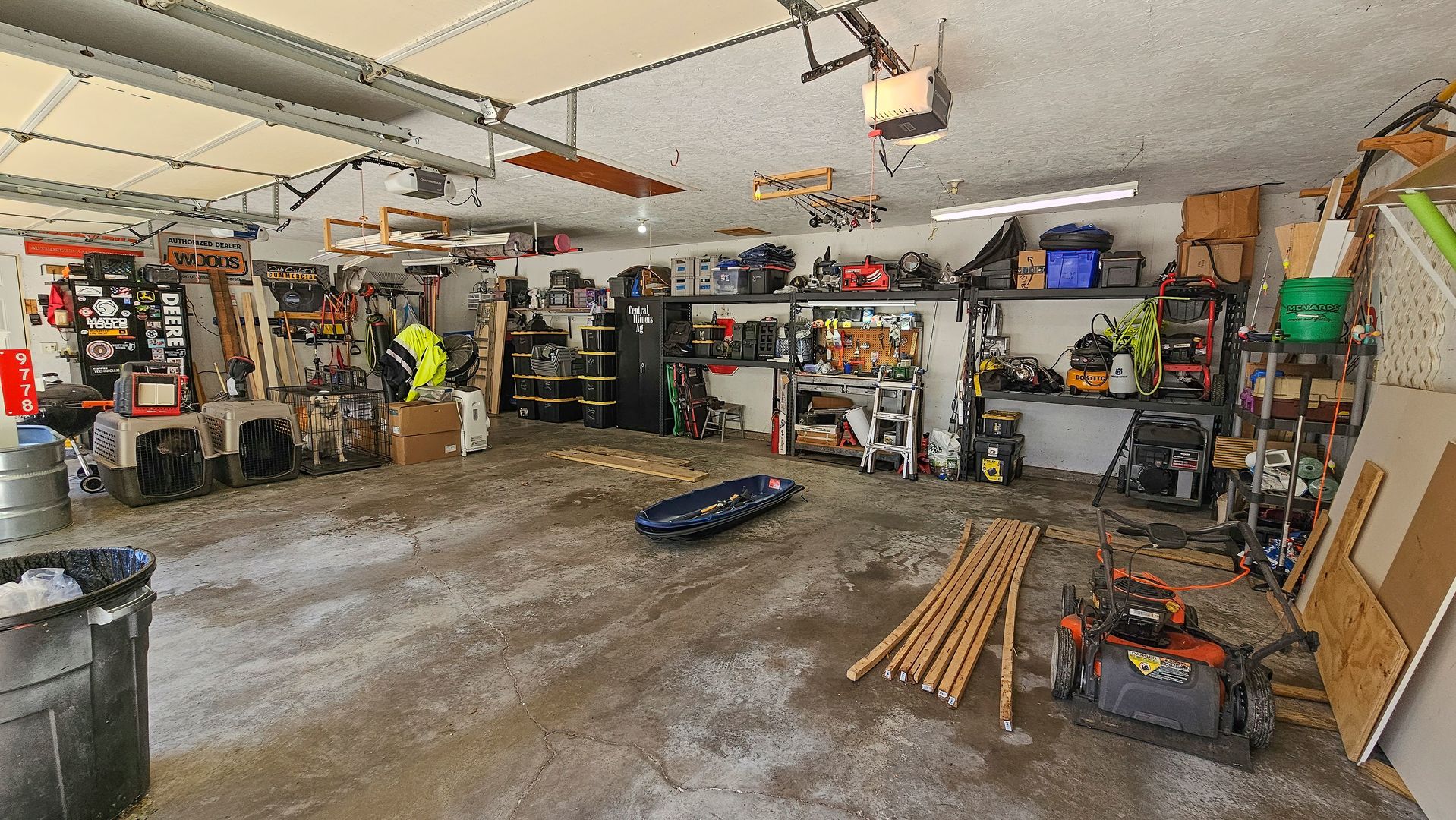 411 W Main Street, Clinton, IL 61727