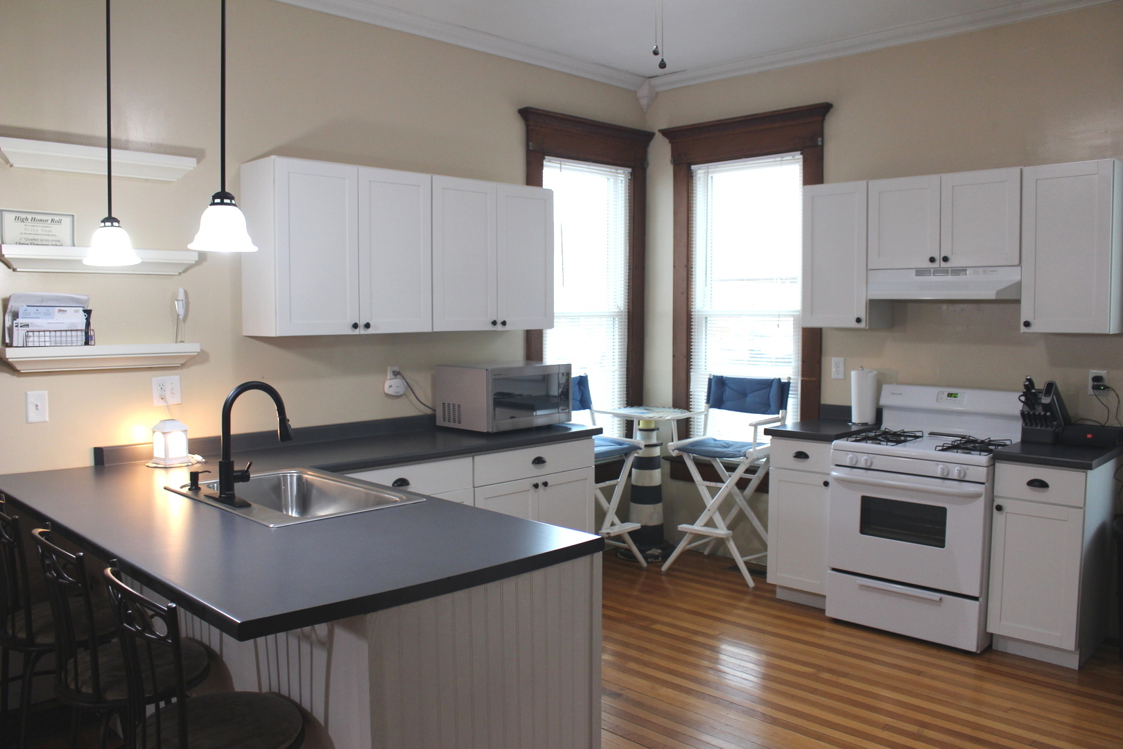 411 W Main Street, Clinton, IL 61727