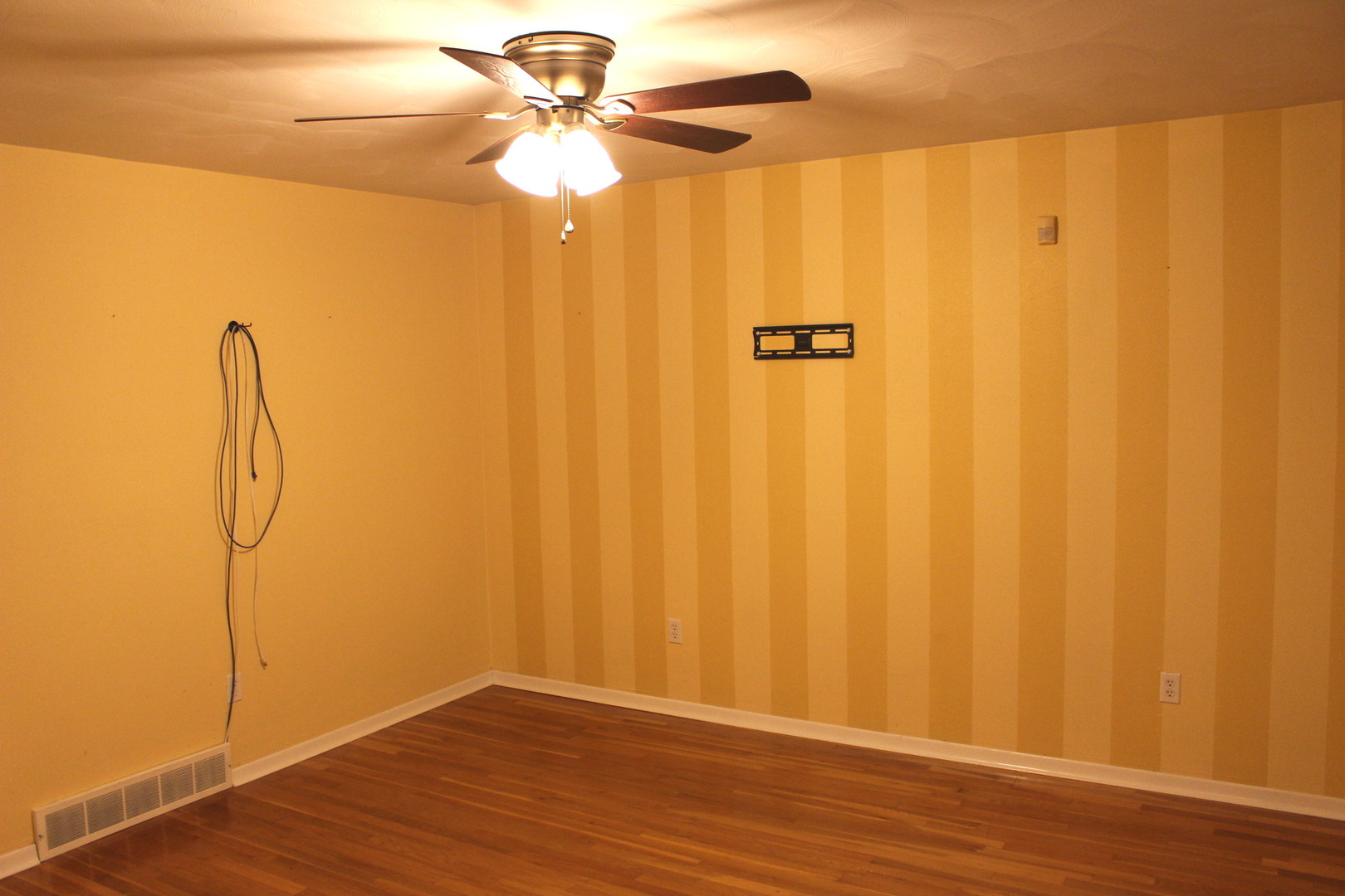 4103 N Newcastle Drive, Decatur, IL 62526