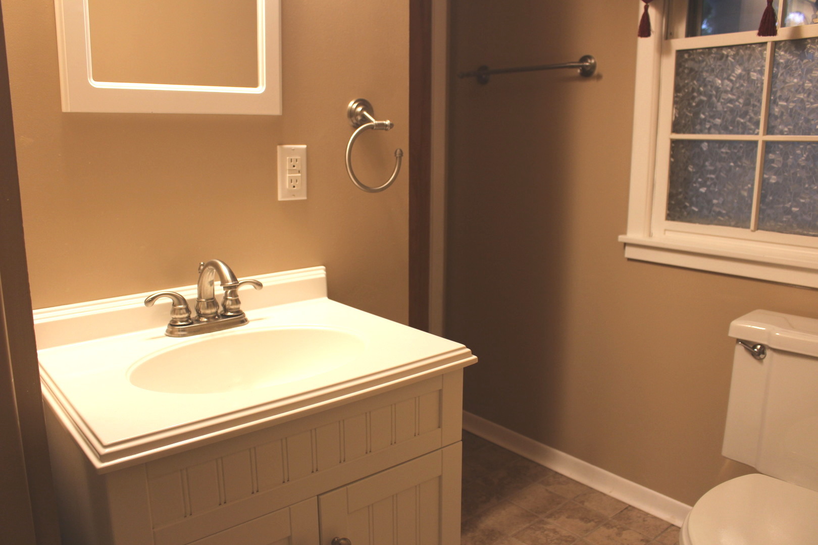 4103 N Newcastle Drive, Decatur, IL 62526