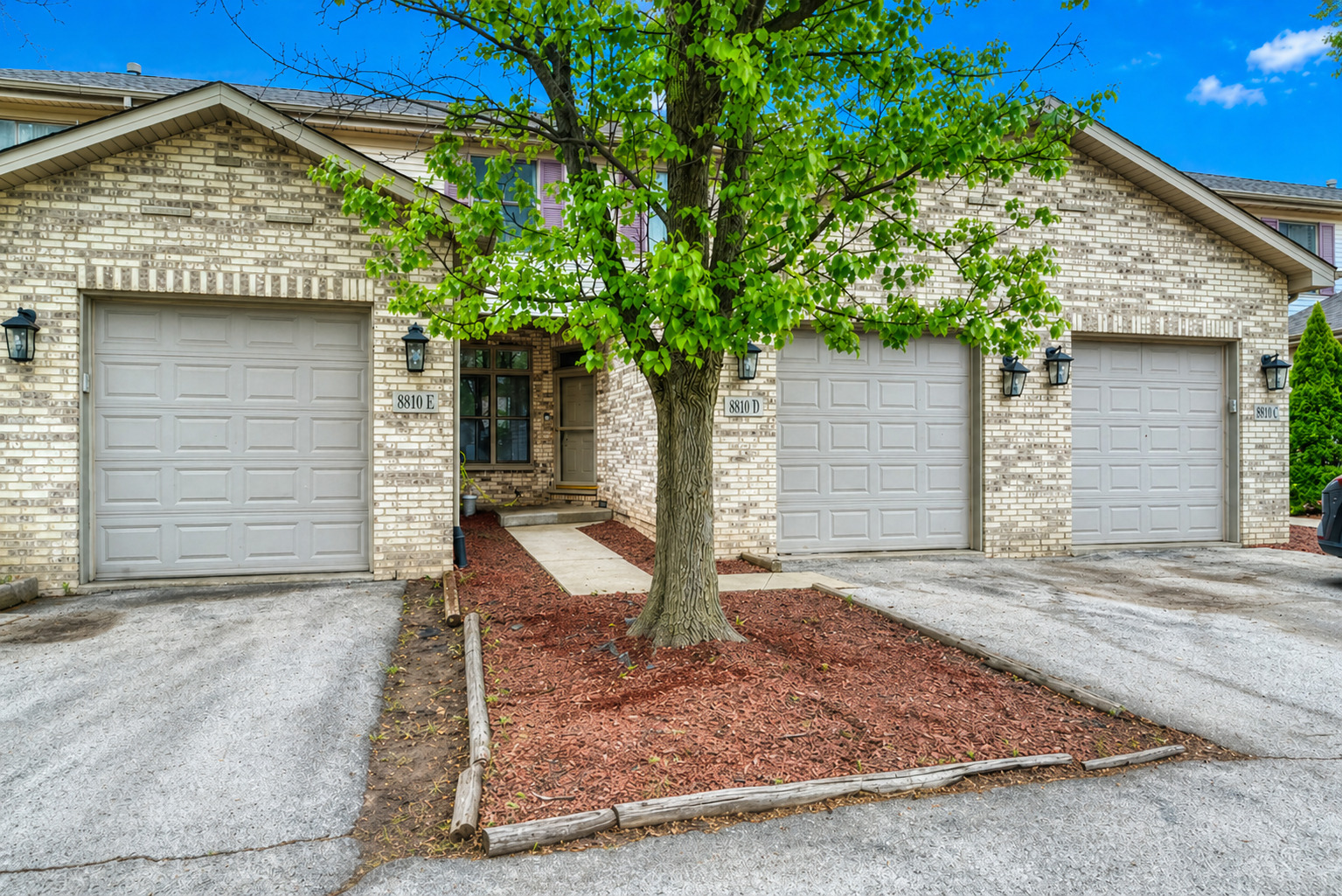 8810 W 84TH Place #D, Justice, IL 60458